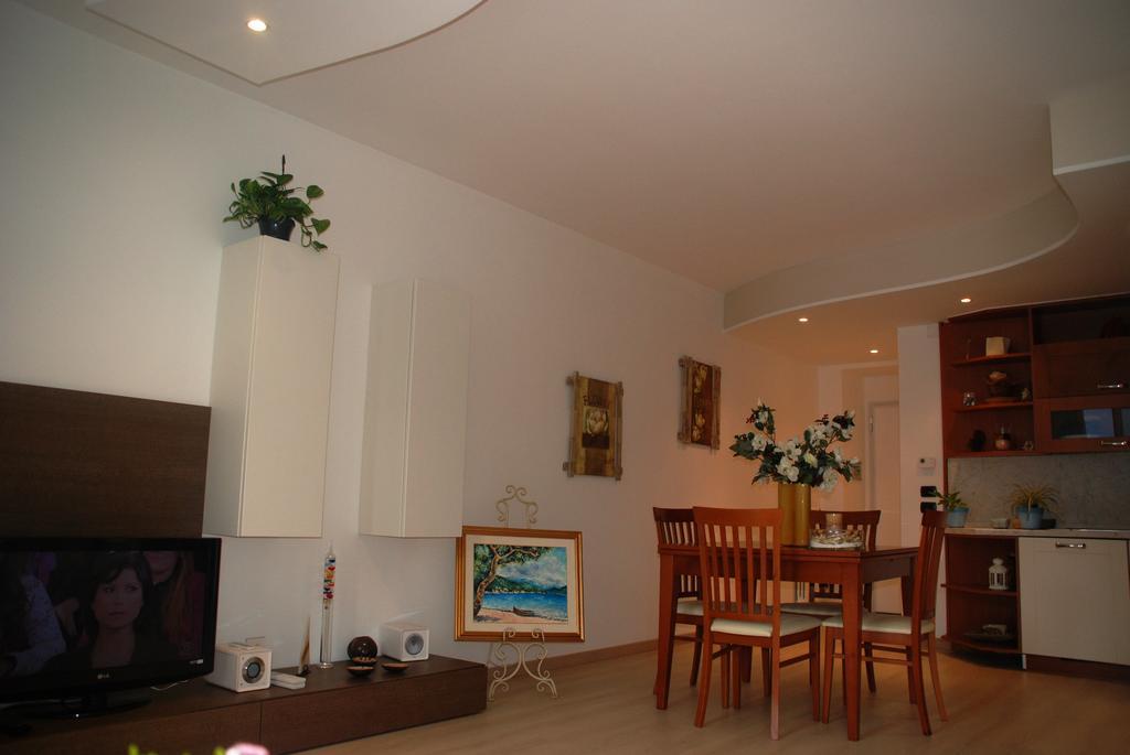 Bella Piazza Apartment คอลีโก ห้อง รูปภาพ